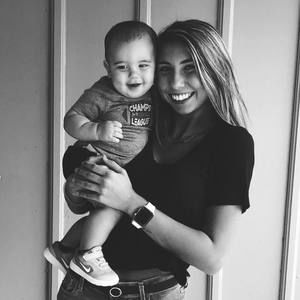 Meet your Posher, Courtney